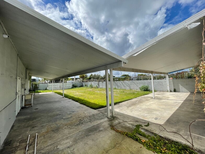 More Photos Of 5731 SW 23rd St, West Park Auto Repair For Lease