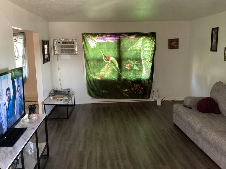 More Photos Of 5125 Marshall Dr, Omaha Apartments For Sale