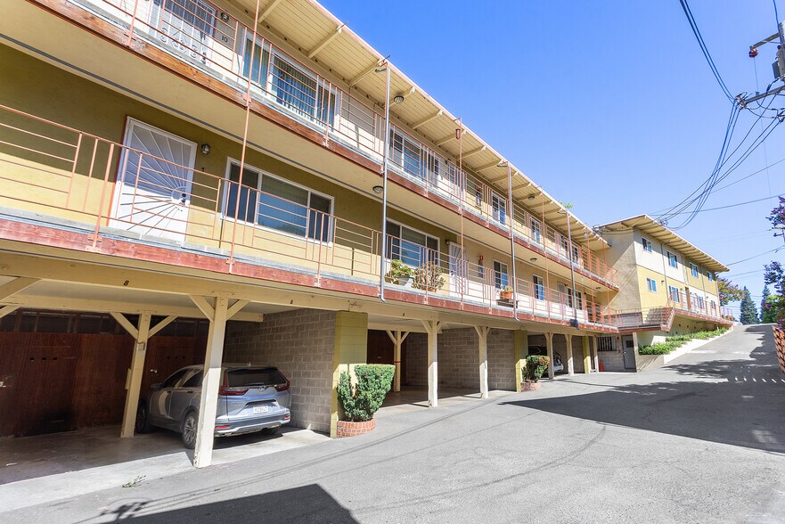 More Photos Of 951-955 Karol Way, San Leandro Apartments For Sale