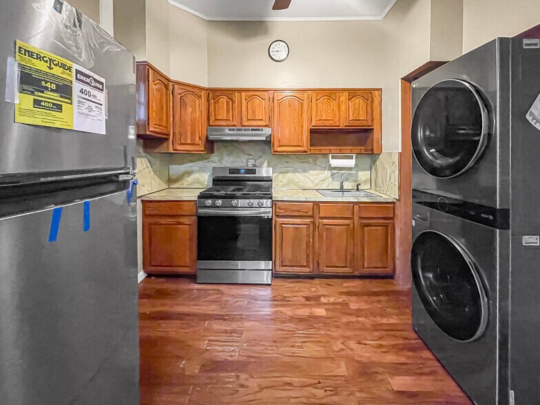 More Photos Of 9406 3rd Ave, Brooklyn Storefront Retail Residential For Sale