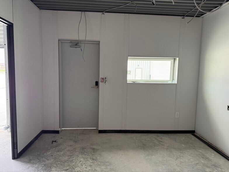 More Photos Of 3300 Dacy Ln, Kyle Unknown For Lease