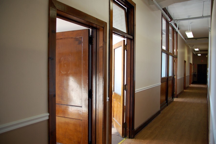 More Photos Of 10 Hoyt St, Norwalk Coworking Space