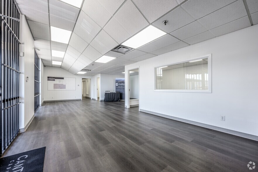 More Photos Of 4520 S Buckner Blvd, Dallas Manufacturing For Lease