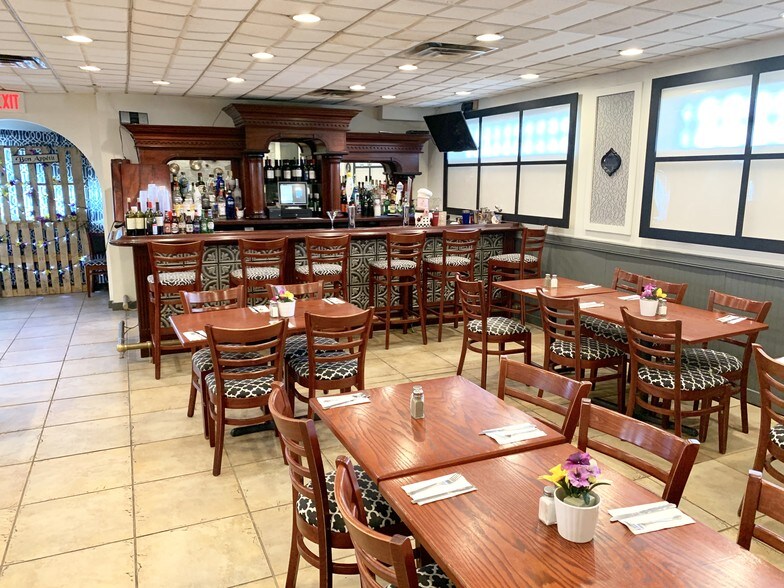 More Photos Of 993 Pleasant Valley Way, West Orange Restaurant For Sale