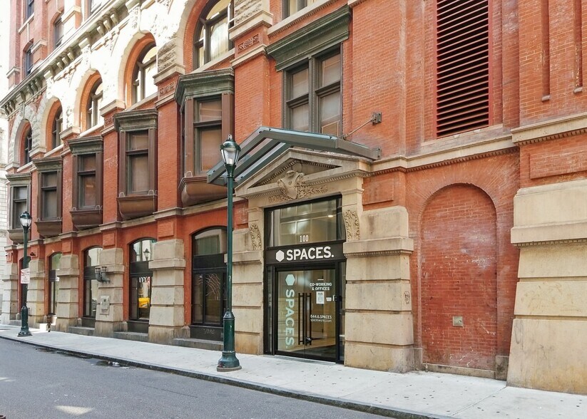 More Photos Of 100 S Juniper St, Philadelphia Coworking Space