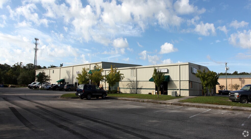 More Photos Of 1503 County Road 315, Green Cove Springs Warehouse For Lease