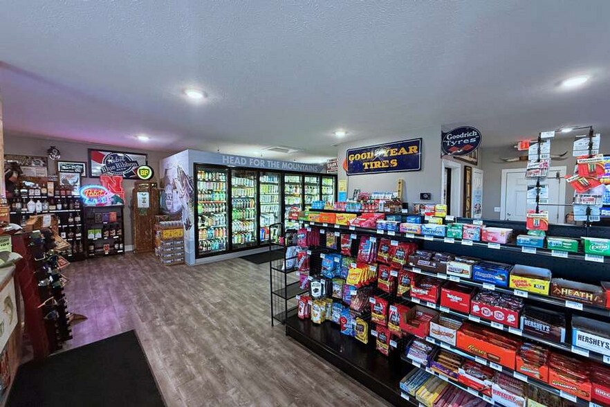 More Photos Of 220 N 13th Ave, Burwell Convenience Store For Sale