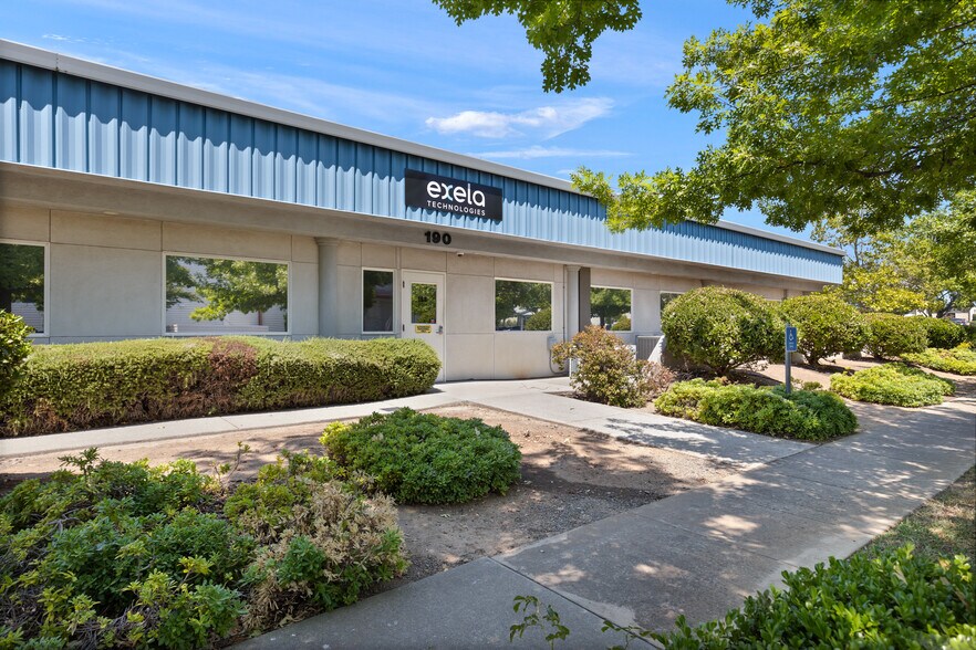 More Photos Of 900 Fortress St, Chico Office For Sale