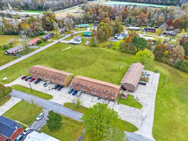 452 Ashe Ave, New Johnsonville, TN 37134 Apartments For Sale