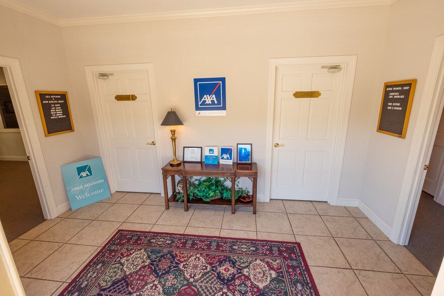 More Photos Of 107 Dorsett Dr, Salisbury Medical For Sale