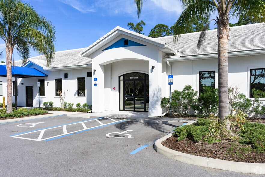 More Photos Of 1873 N Clyde Morris Blvd, Daytona Beach Medical For Lease