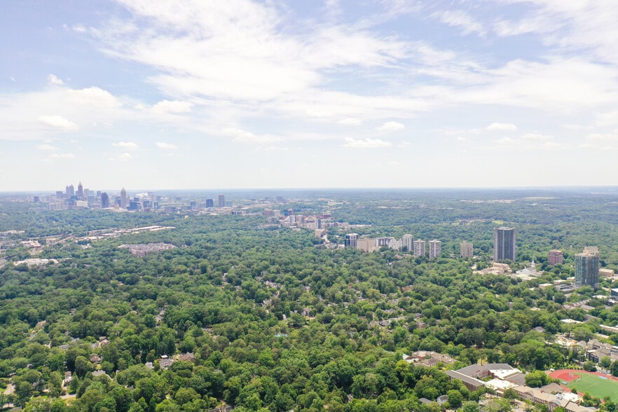 More Photos Of 2972 Lookout Pl NE, Atlanta Office Residential For Sale