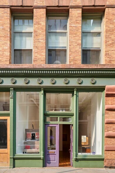 More Photos Of 30 Bond St, New York Apartments For Lease