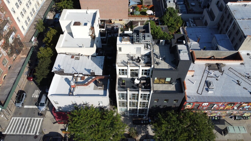 More Photos Of 161 Roebling St, Brooklyn Apartments For Sale