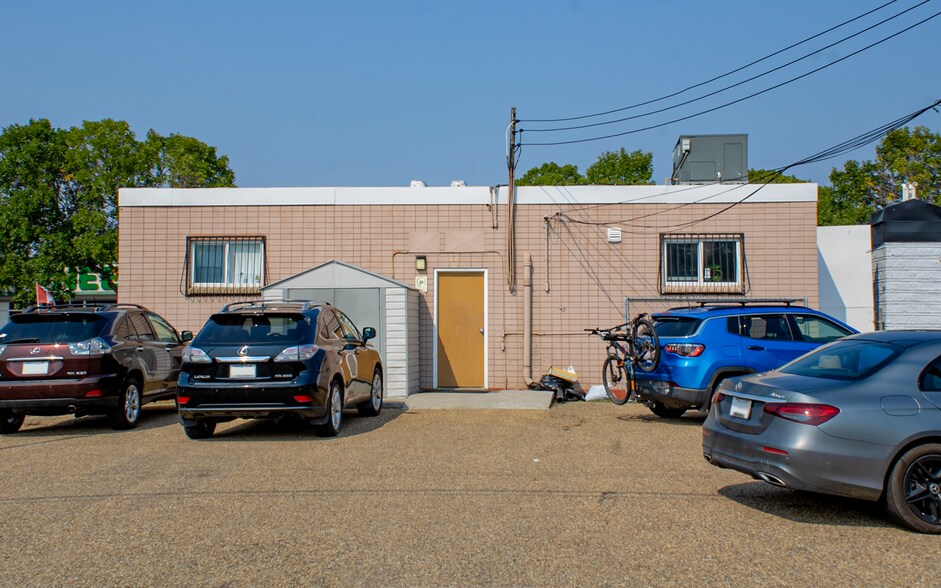 More Photos Of 3829 118th Ave, Edmonton Office For Sale