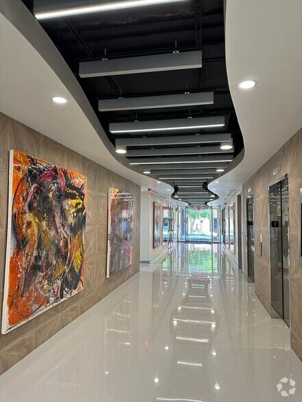 More Photos Of 1604 Spring Hill Rd, Vienna Office For Lease