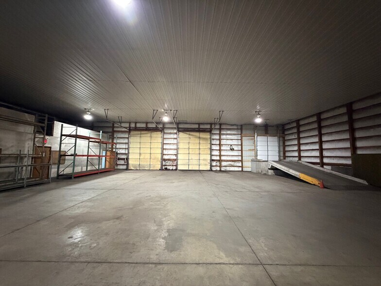 More Photos Of 200 N 1st St, Stroudsburg Warehouse For Lease