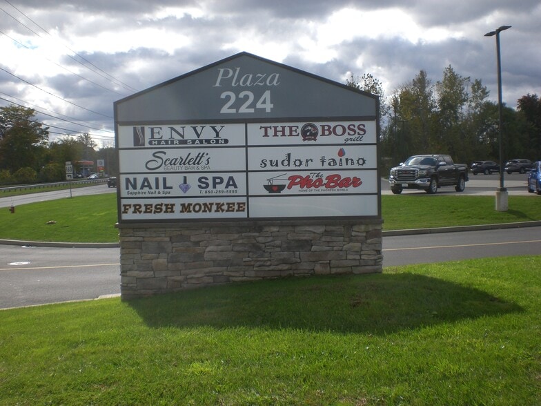 More Photos Of 224 Berlin Tpke, Berlin Restaurant For Lease