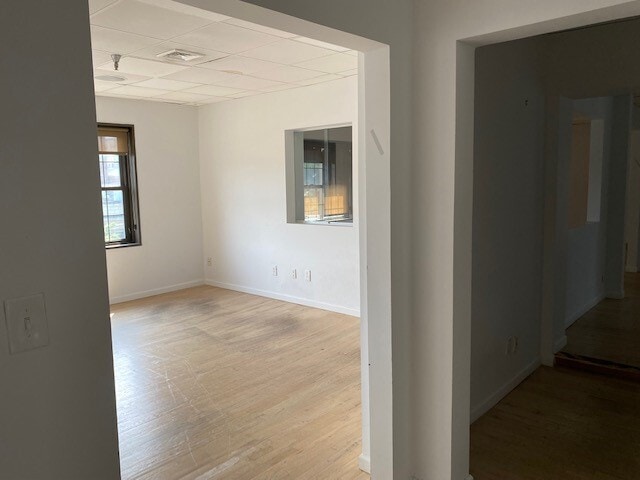 More Photos Of 11-25 Middle Neck Rd, Great Neck Loft Creative Space For Lease