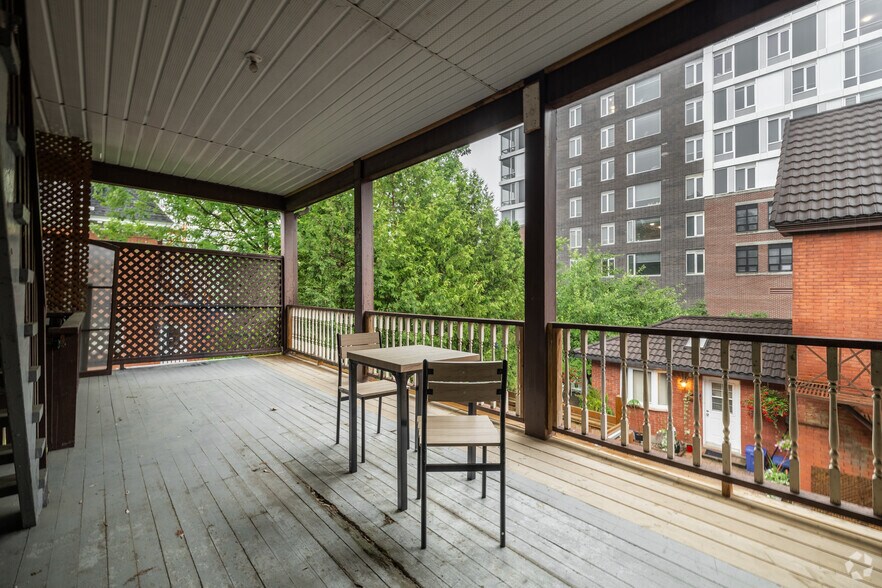 More Photos Of 245 Laurier Av E, Ottawa Apartments For Sale