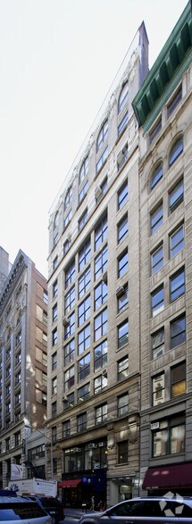More Photos Of 6-8 W 18th St, New York Office For Lease