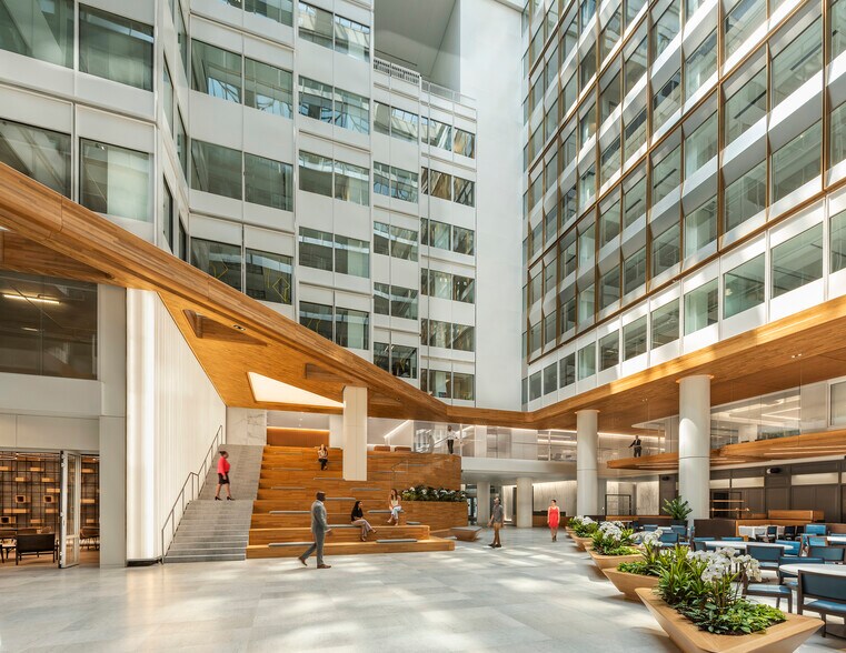 More Photos Of 655 15th St NW, Washington Coworking Space