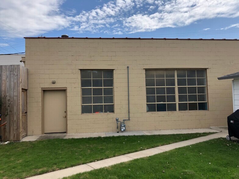 More Photos Of 2100 S 57th St, West Allis Warehouse For Sale
