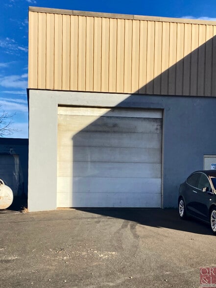 More Photos Of 250 John Downey Dr, New Britain Manufacturing For Lease