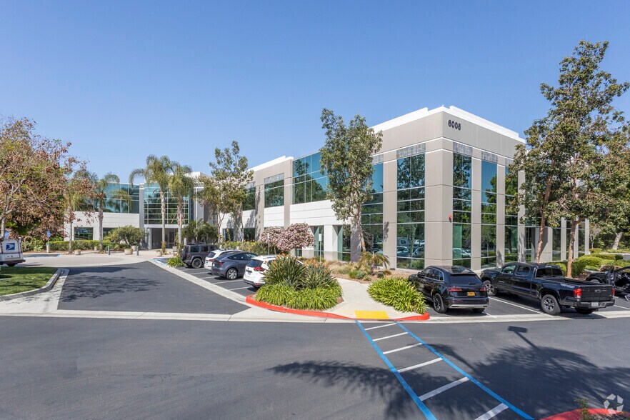 More Photos Of 6005 Hidden Valley Rd, Carlsbad Office For Lease