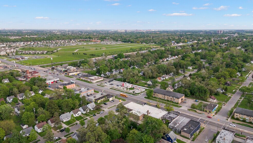 More Photos Of 18303 Joy Rd, Detroit Fast Food For Sale