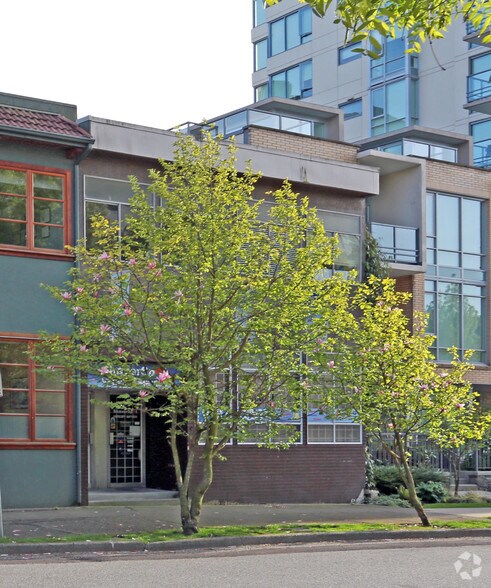 More Photos Of 1666 W 8th Ave, Vancouver Office For Lease