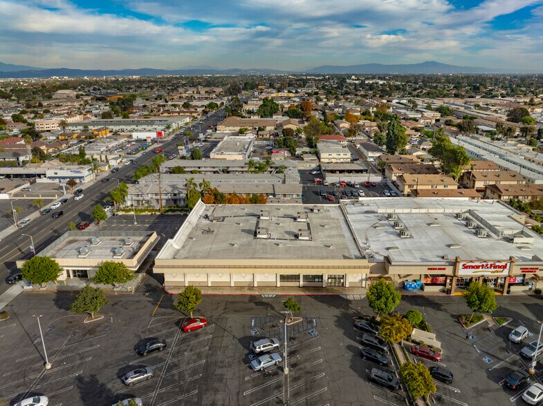 More Photos Of 9820 Alondra Blvd, Bellflower Drugstore For Lease