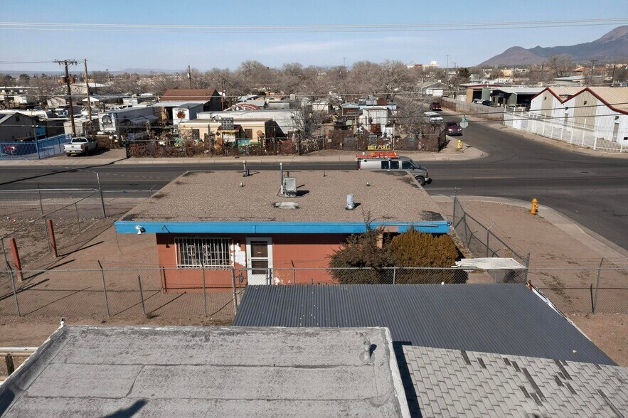 More Photos Of 6510 Zuni Rd SE, Albuquerque Land For Sale