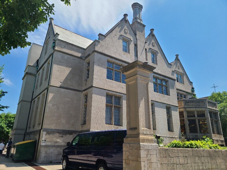 More Photos Of 100 E 22nd St, Minneapolis Office Residential For Sale