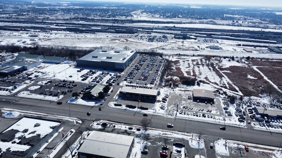 More Photos Of 101 SW 14th Pl, Lincoln Storefront For Lease