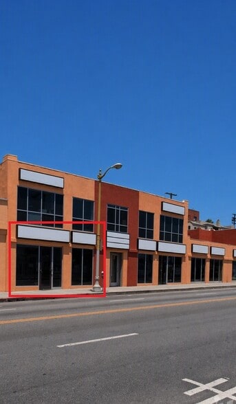 Primary Photo Of 4161 Beverly Blvd, Los Angeles Restaurant For Lease