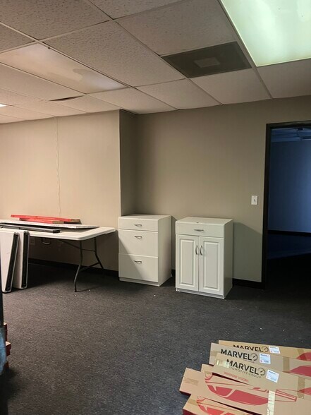 More Photos Of 12303 Delta St, Taylor Industrial For Sale