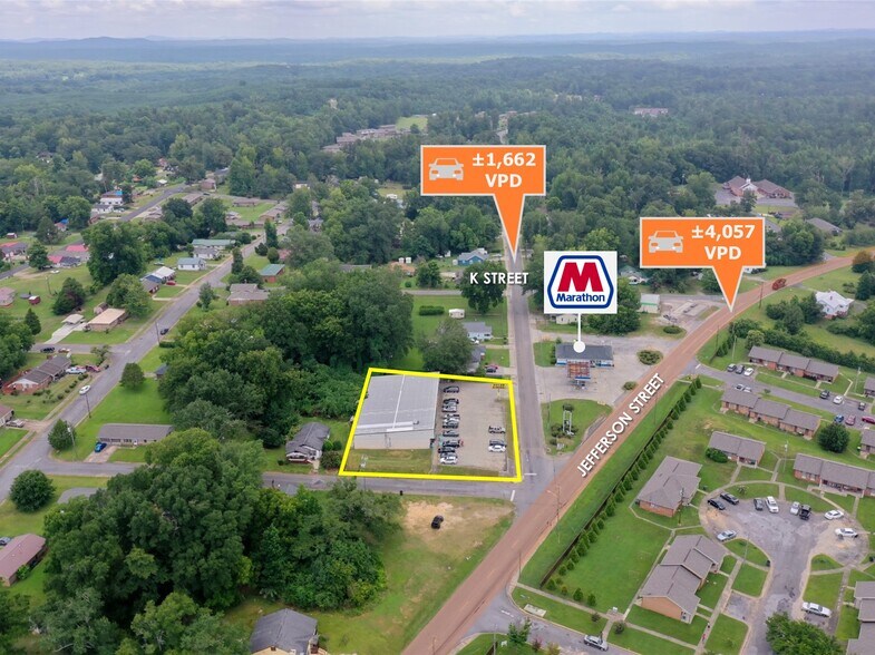 More Photos Of 819 K St, Alexander City Freestanding For Sale