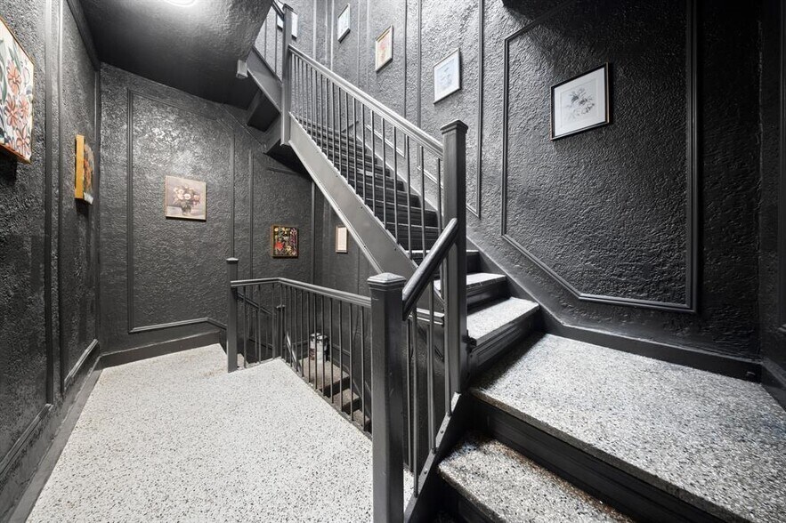 More Photos Of 530 Sutter Ave, Brooklyn Multifamily For Sale