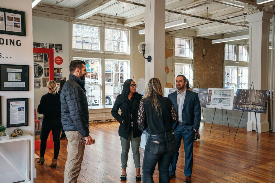More Photos Of 601 Elm St, Dallas Office Residential For Sale