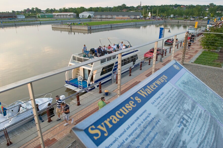 More Photos Of 720 Van Rensselaer St, Syracuse Apartments For Lease