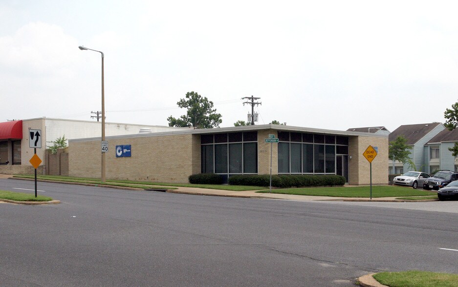 More Photos Of 609 Jefferson Ave, Memphis Office For Lease