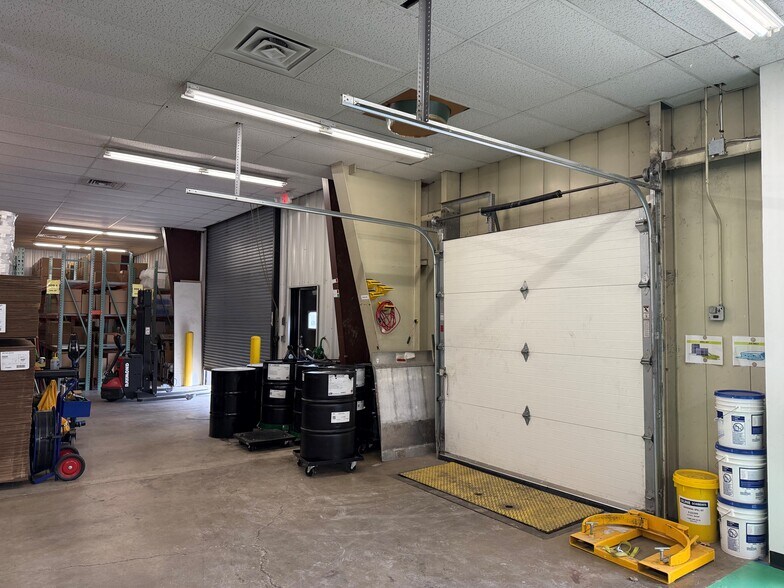 More Photos Of 6020 Benore Rd, Toledo Manufacturing For Sale