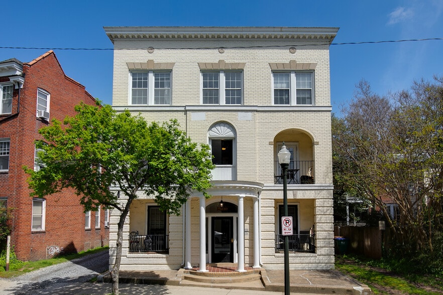 Primary Photo Of 2800 Park Ave, Richmond Apartments For Sale