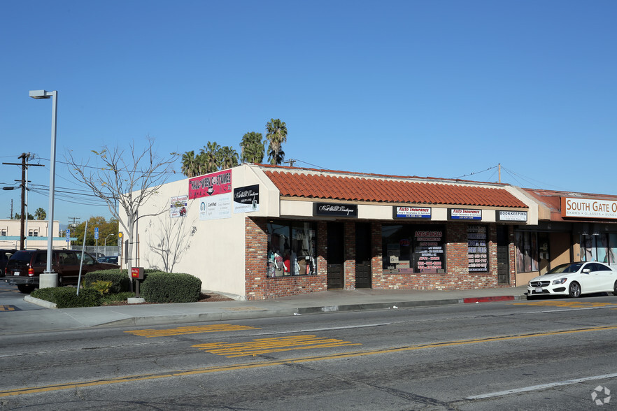 Primary Photo Of 3321-3325 Tweedy Blvd, South Gate Storefront For Lease