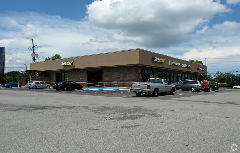 More Photos Of 303-397 W Esplanade Ave, Kenner Unknown For Lease