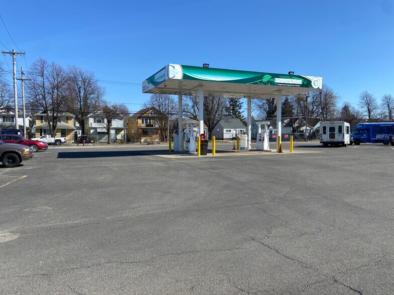 More Photos Of 401 E Amherst St, Buffalo Light Distribution For Lease