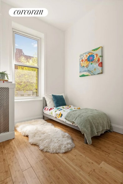 More Photos Of 692 Washington Ave, Brooklyn Storefront Retail Residential For Sale