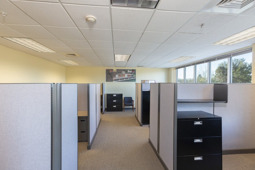 More Photos Of 1350 Division Rd, West Warwick Office For Sale