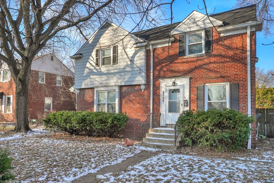 More Photos Of 8206 Highland Pl, Munster Multifamily For Sale